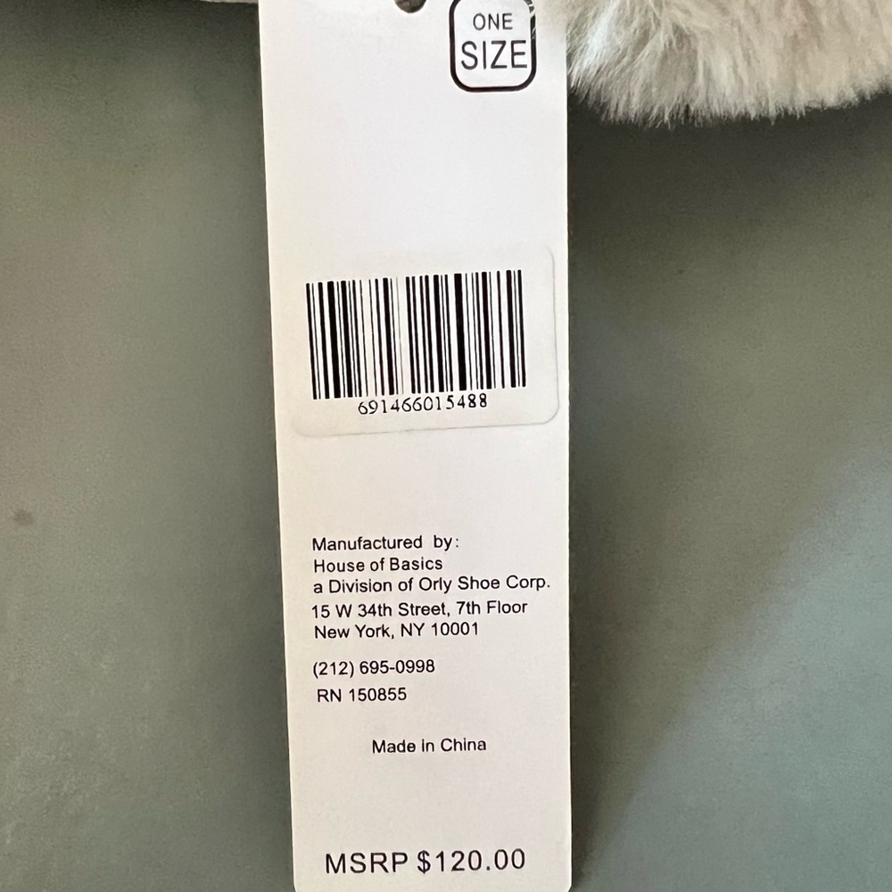 NWT Beautiful ADRIENNE LANDAU Soft FLUFFY Warm COZY Creamy EAR MUFFS - Picture 12 of 13